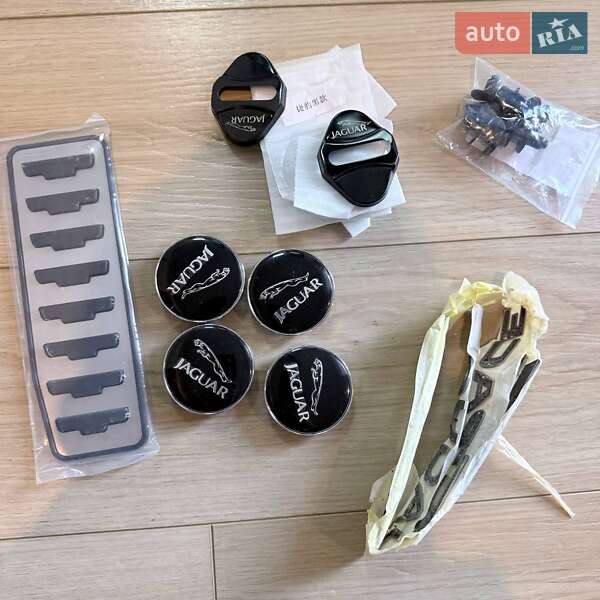 Внедорожник / Кроссовер Jaguar E-Pace 2018 в Киеве фото 71 Внедорожник / Кроссовер Jaguar E-Pace 2018 в Киеве