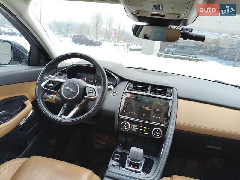 Внедорожник / Кроссовер Jaguar E-Pace 2021 в Киеве