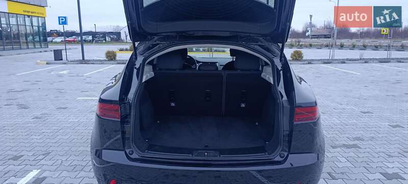 Позашляховик / Кросовер Jaguar E-Pace 2018 в Ужгороді