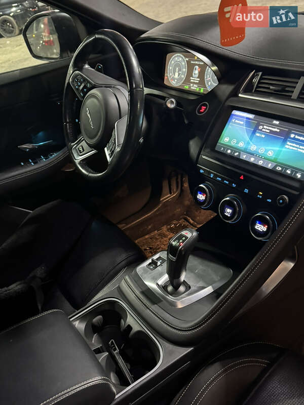 Внедорожник / Кроссовер Jaguar E-Pace 2018 в Хмельницком
