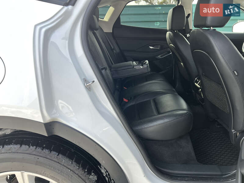 Внедорожник / Кроссовер Jaguar E-Pace 2019 в Киеве фото 51 Внедорожник / Кроссовер Jaguar E-Pace 2019 в Киеве