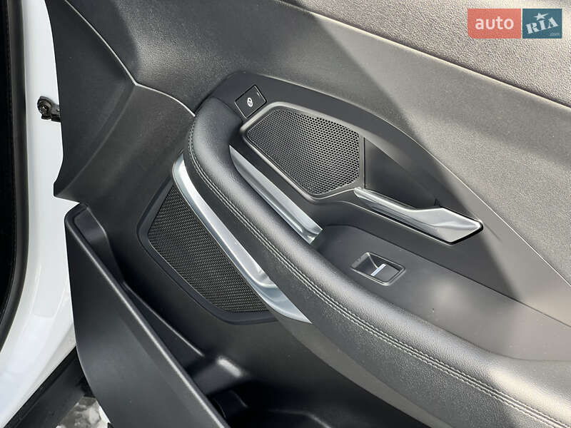 Внедорожник / Кроссовер Jaguar E-Pace 2019 в Киеве фото 54 Внедорожник / Кроссовер Jaguar E-Pace 2019 в Киеве