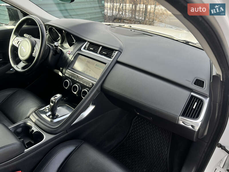 Внедорожник / Кроссовер Jaguar E-Pace 2019 в Киеве фото 57 Внедорожник / Кроссовер Jaguar E-Pace 2019 в Киеве