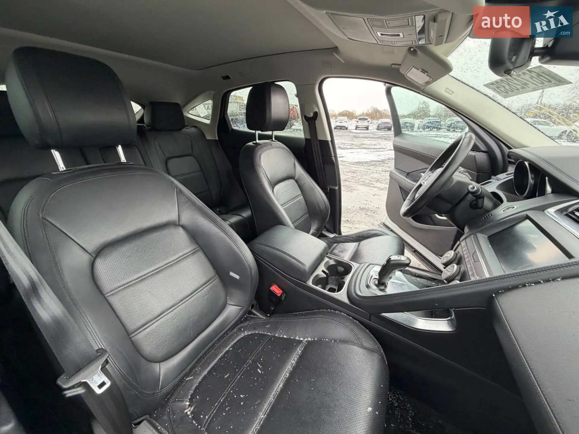 2019 Jaguar E-Pace - мініатюра 12