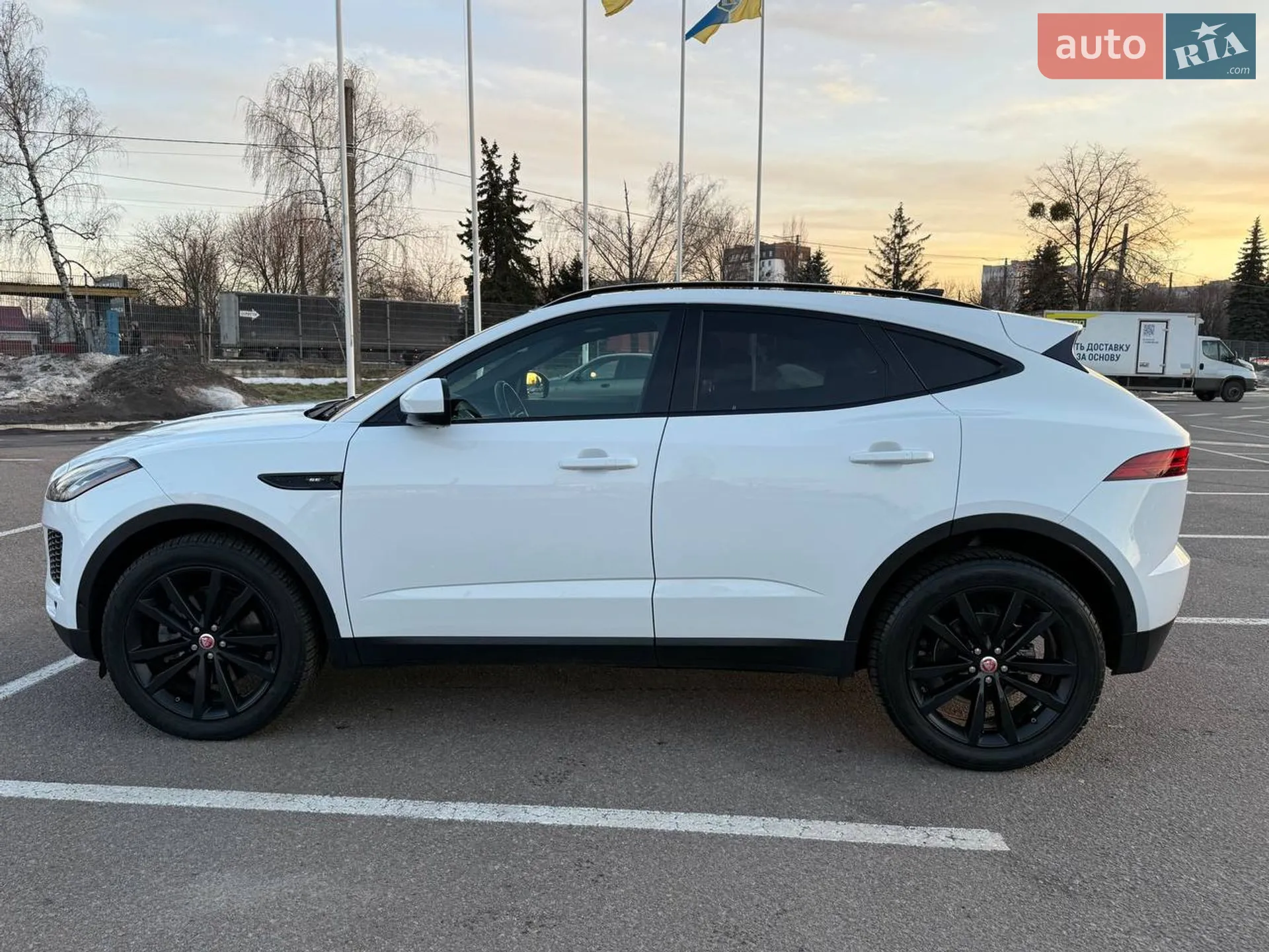 2019 Jaguar E-Pace - мініатюра 6