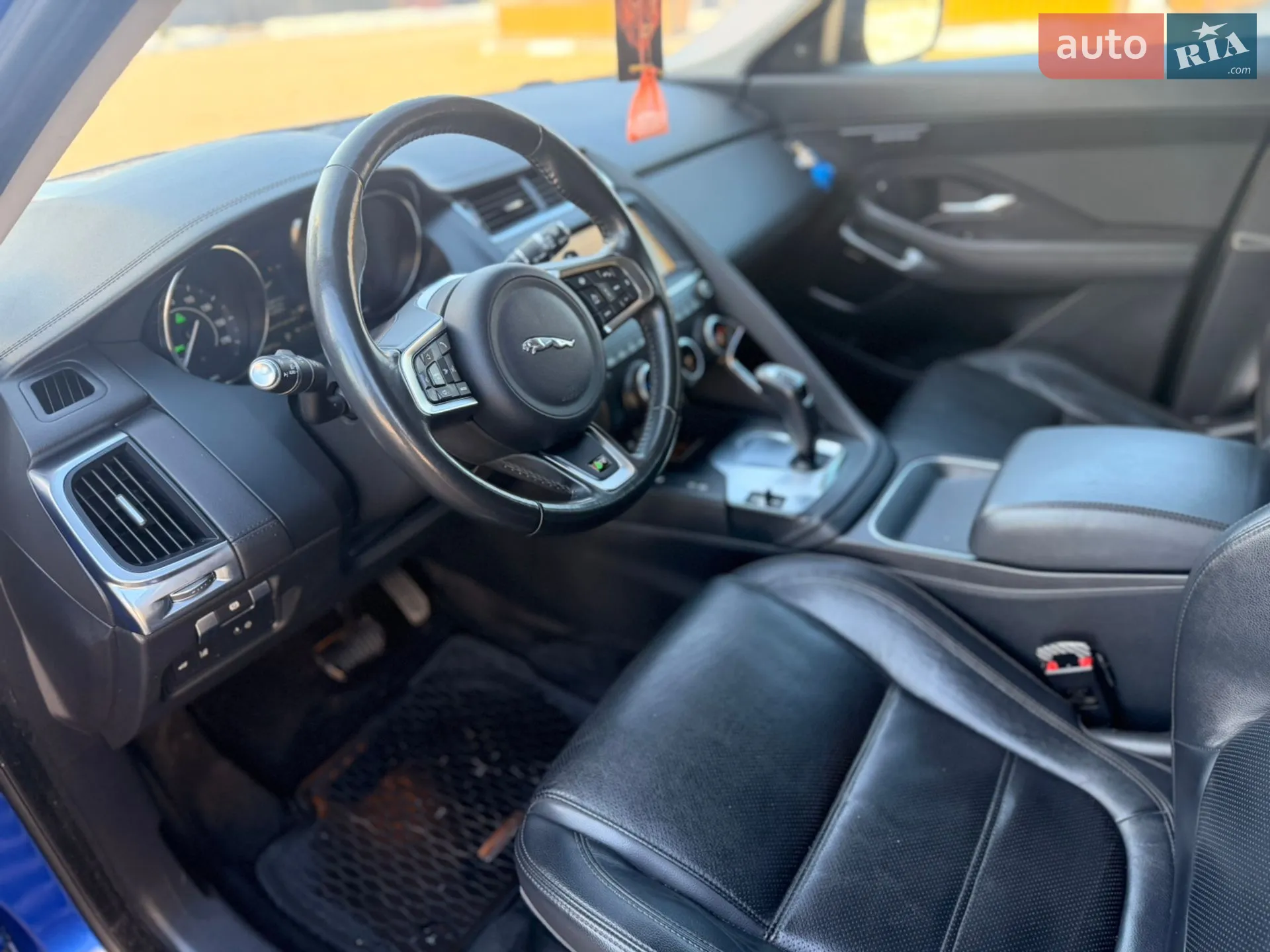 2019 Jaguar E-Pace - мініатюра 12