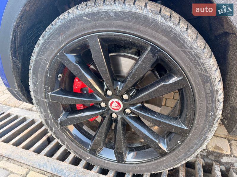 Позашляховик / Кросовер Jaguar E-Pace 2019 в Тернополі