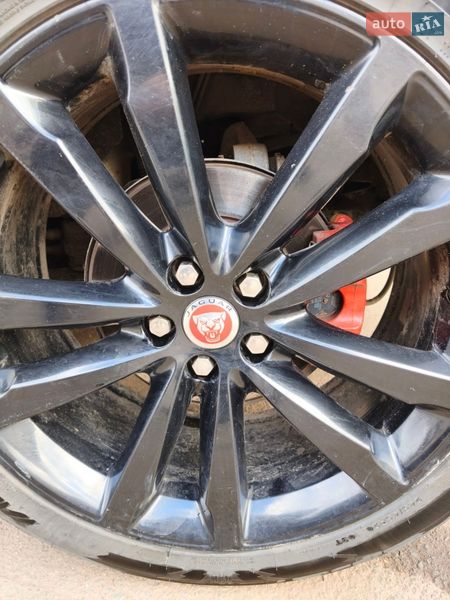 Внедорожник / Кроссовер Jaguar E-Pace 2018 в Кривом Роге