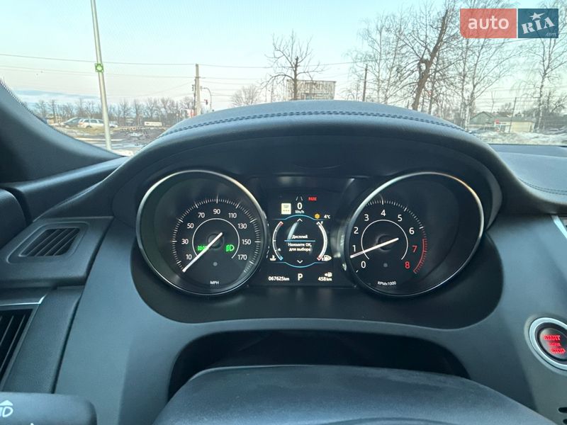 Позашляховик / Кросовер Jaguar E-Pace 2019 в Києві