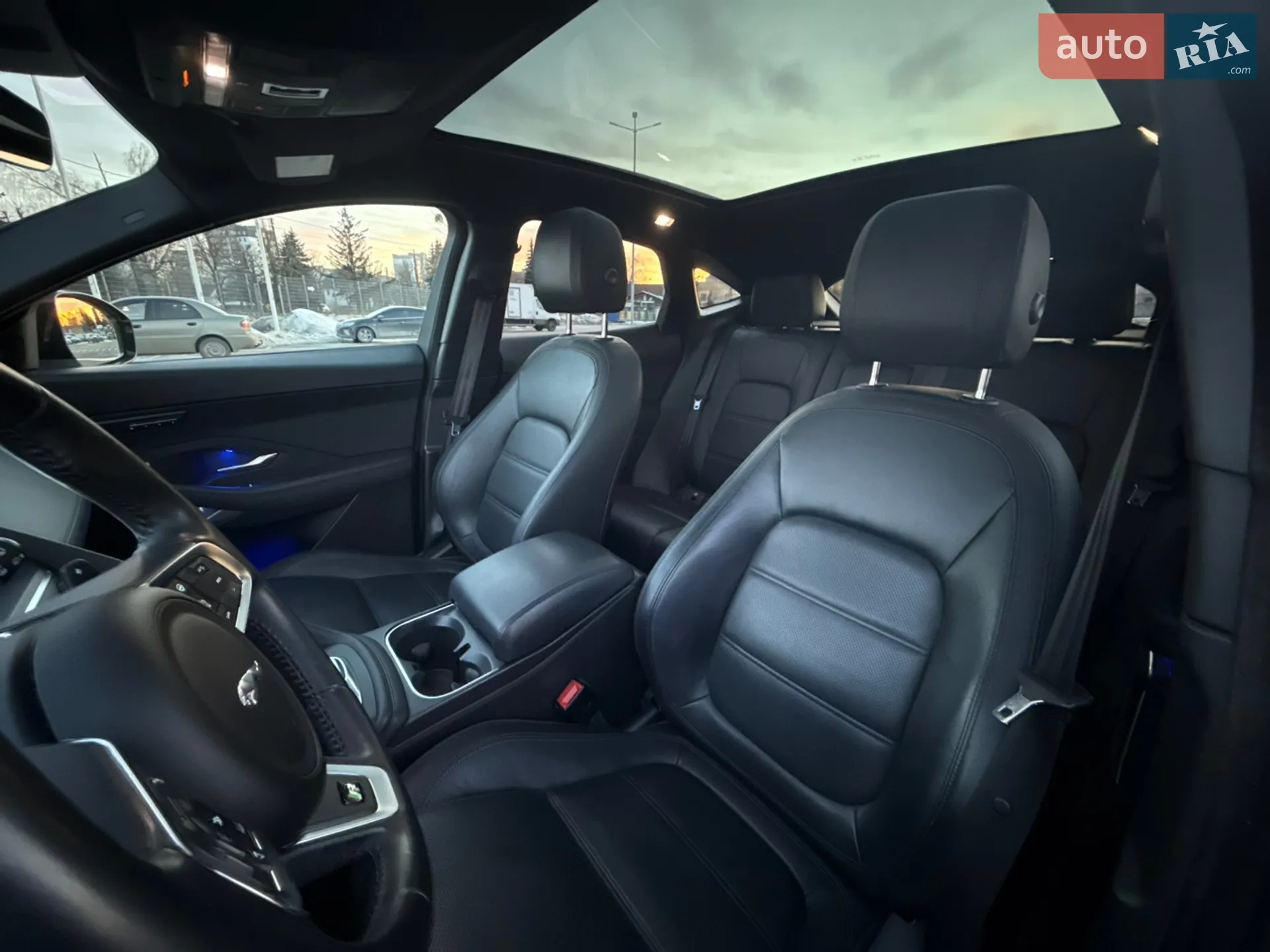 2019 Jaguar E-Pace - мініатюра 23