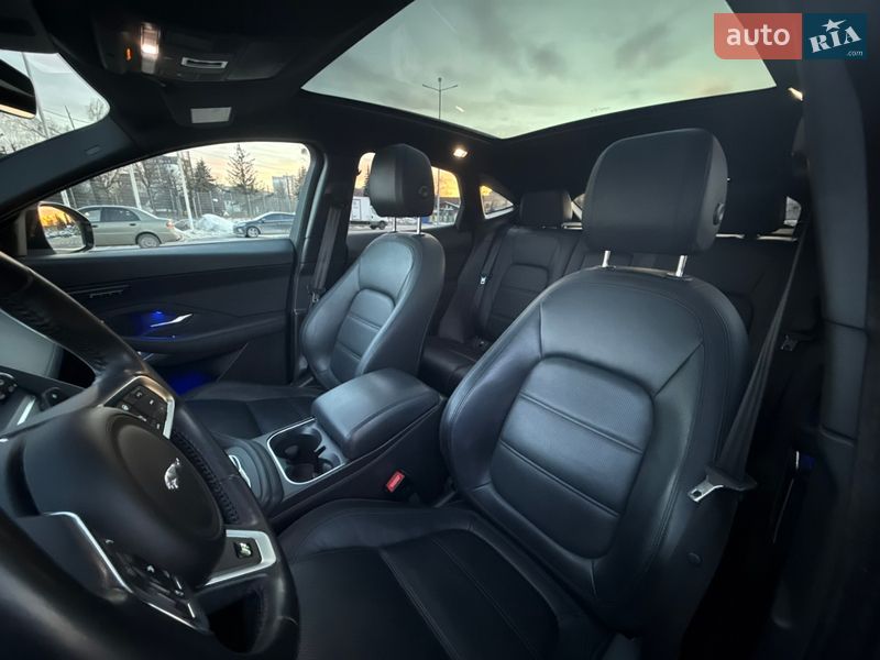 Позашляховик / Кросовер Jaguar E-Pace 2019 в Києві