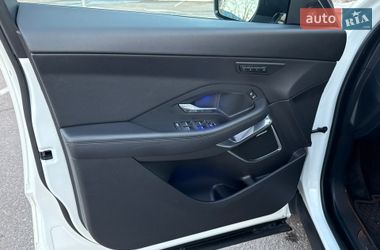 Внедорожник / Кроссовер Jaguar E-Pace 2019 в Киеве