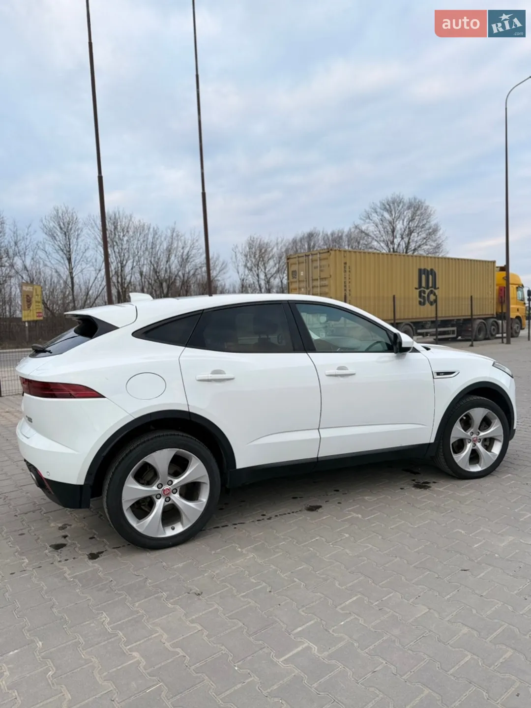 2019 Jaguar E-Pace - мініатюра 7