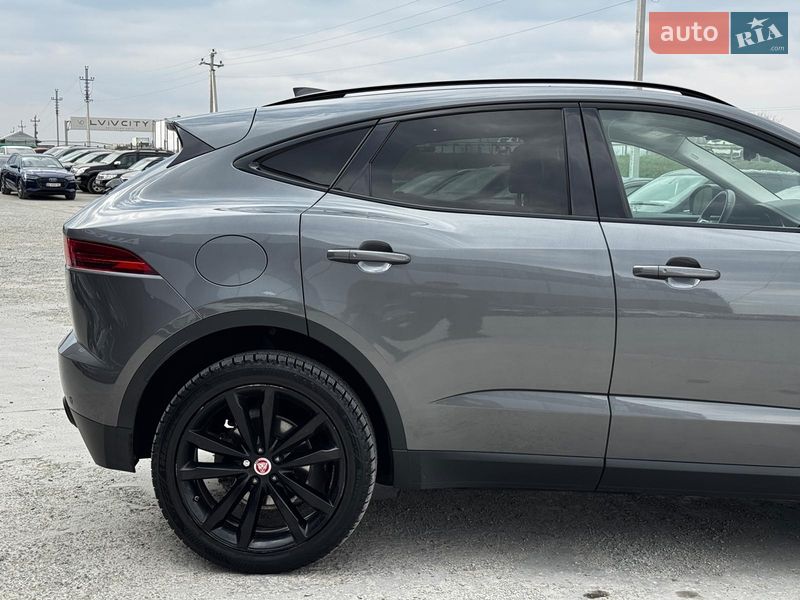 Позашляховик / Кросовер Jaguar E-Pace 2018 в Львові