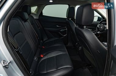 Внедорожник / Кроссовер Jaguar E-Pace 2019 в Киеве