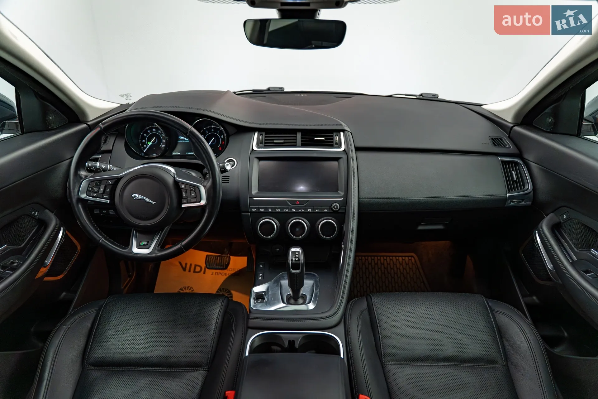 2019 Jaguar E-Pace - мініатюра 10