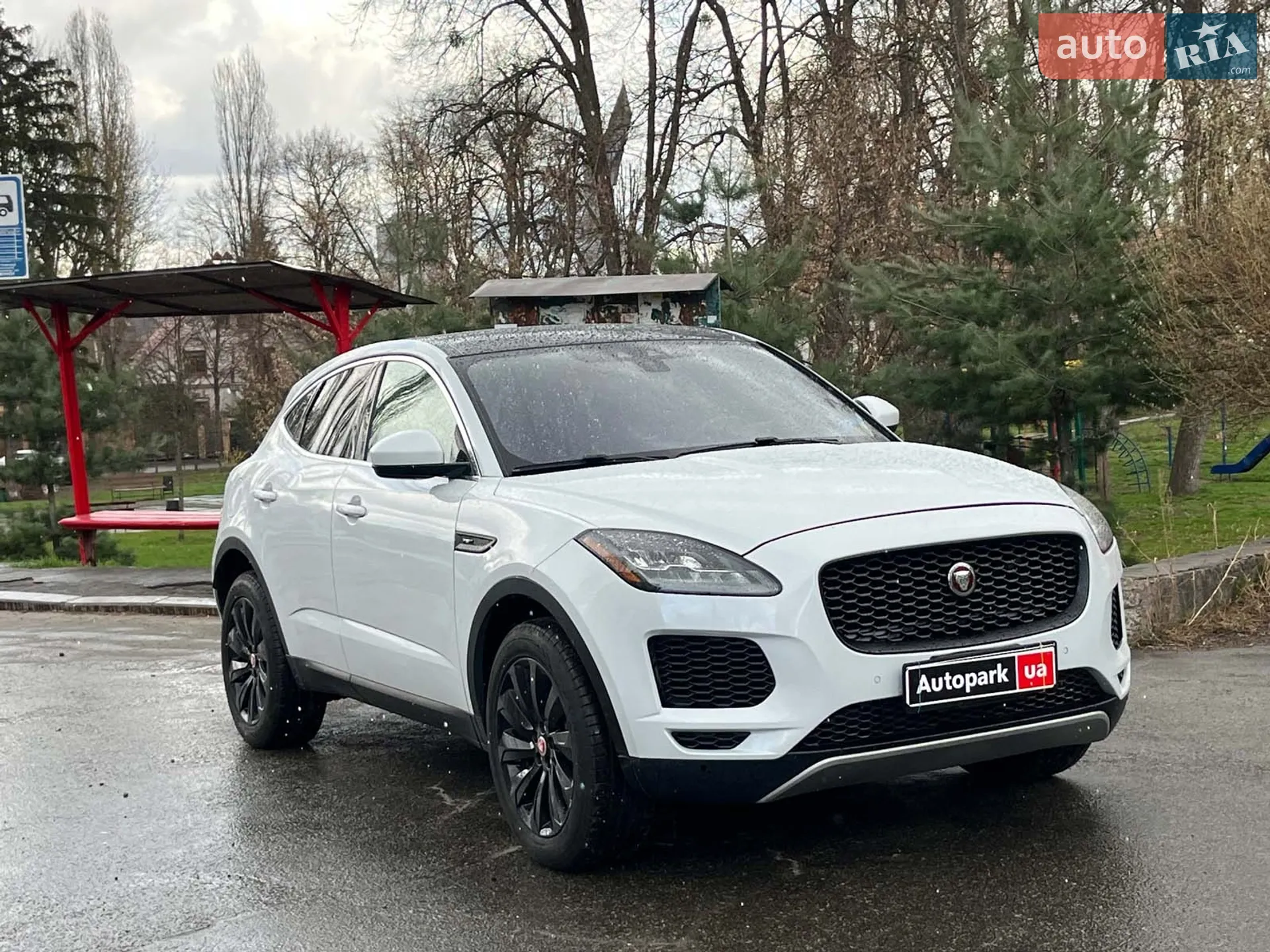 2017 Jaguar E-Pace - мініатюра 3