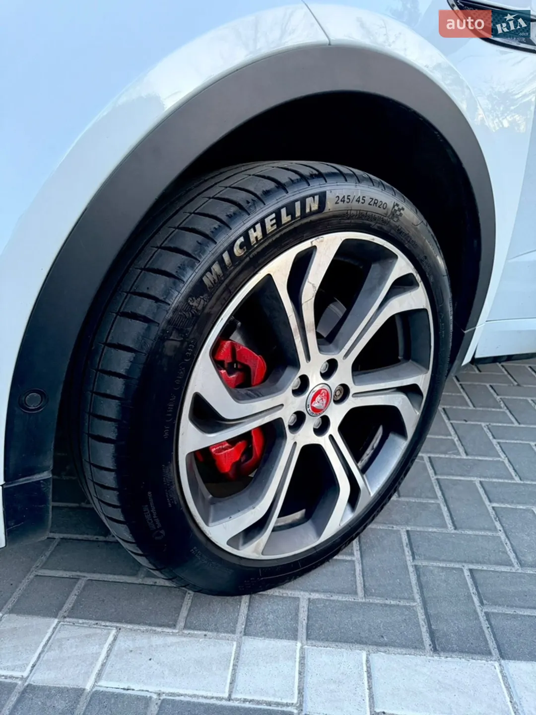 2018 Jaguar E-Pace - мініатюра 22