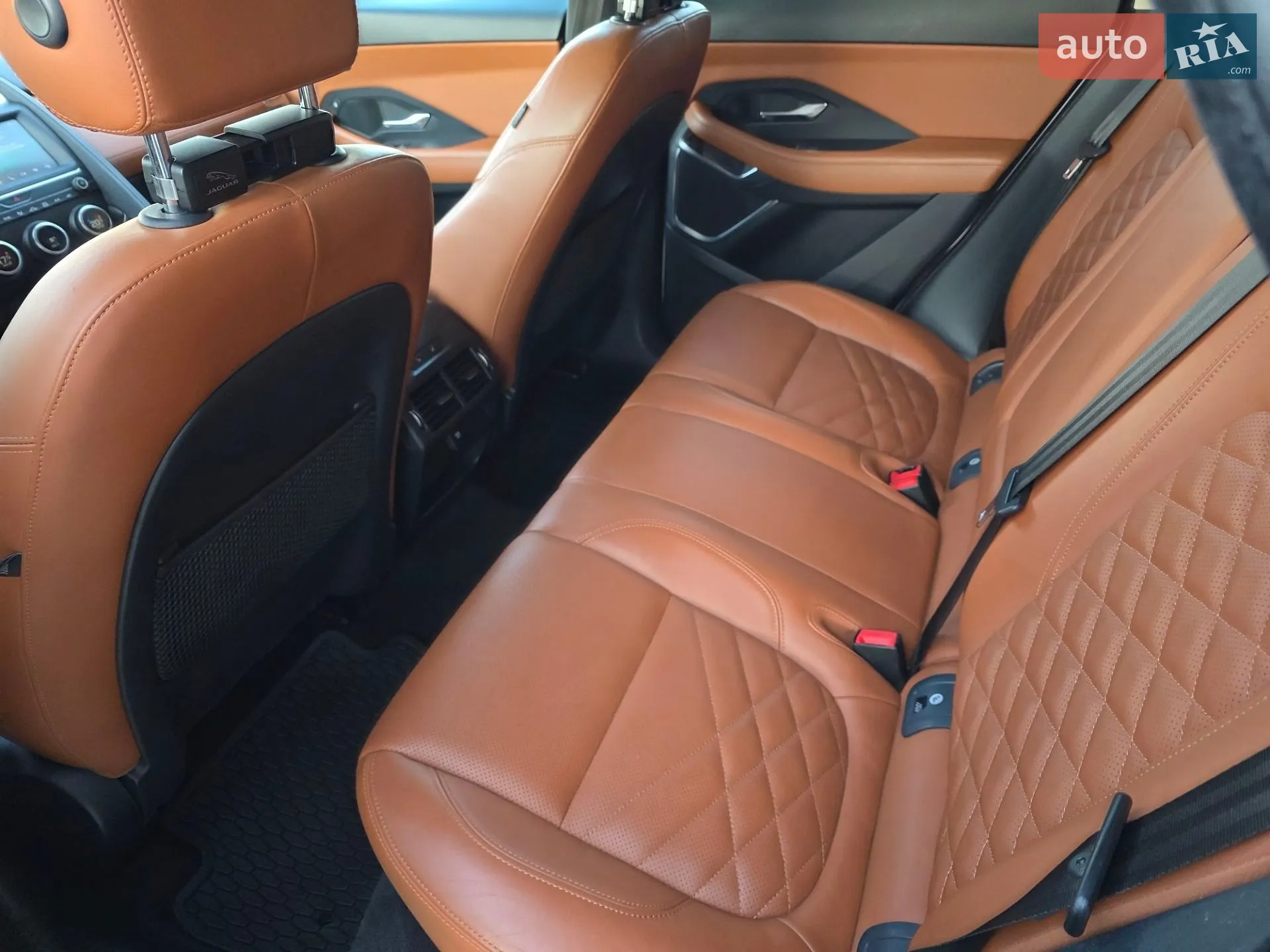 2019 Jaguar E-Pace - мініатюра 30