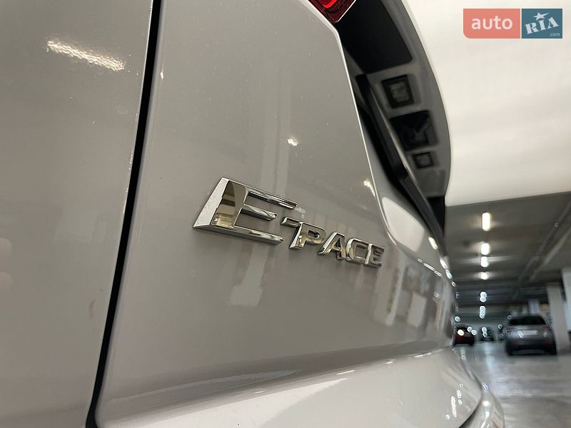 Внедорожник / Кроссовер Jaguar E-Pace 2018 в Киеве
