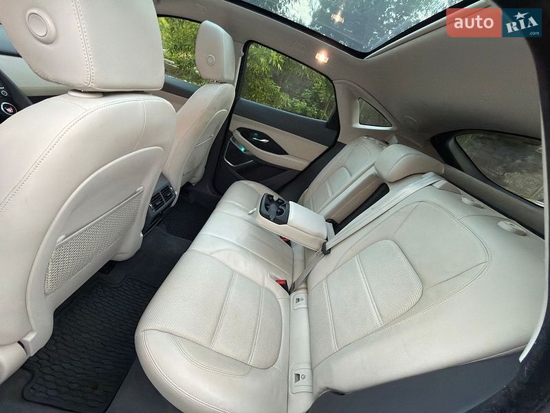 Позашляховик / Кросовер Jaguar E-Pace 2019 в Івано-Франківську