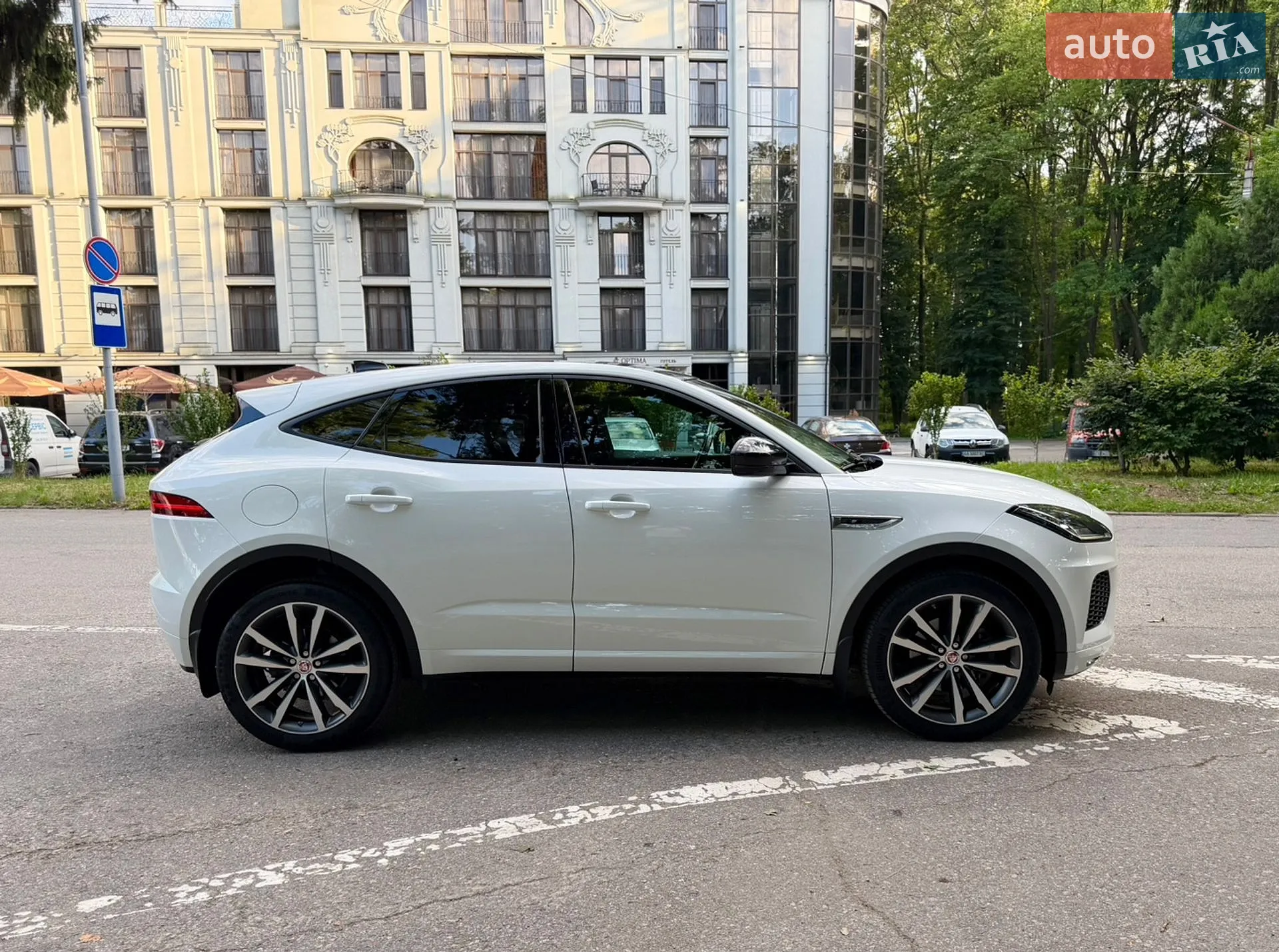 2020 Jaguar E-Pace - мініатюра 20