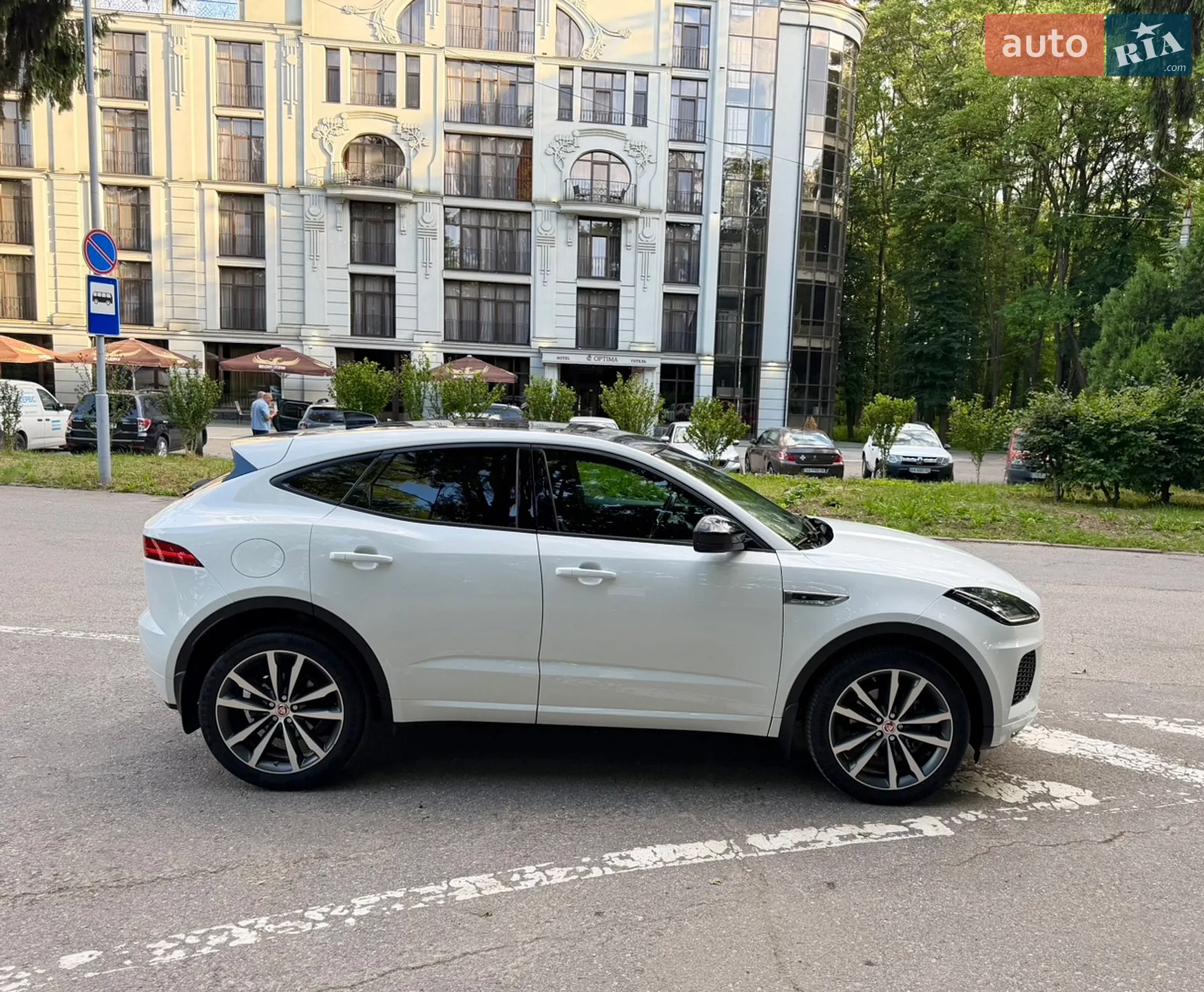 2020 Jaguar E-Pace - мініатюра 21