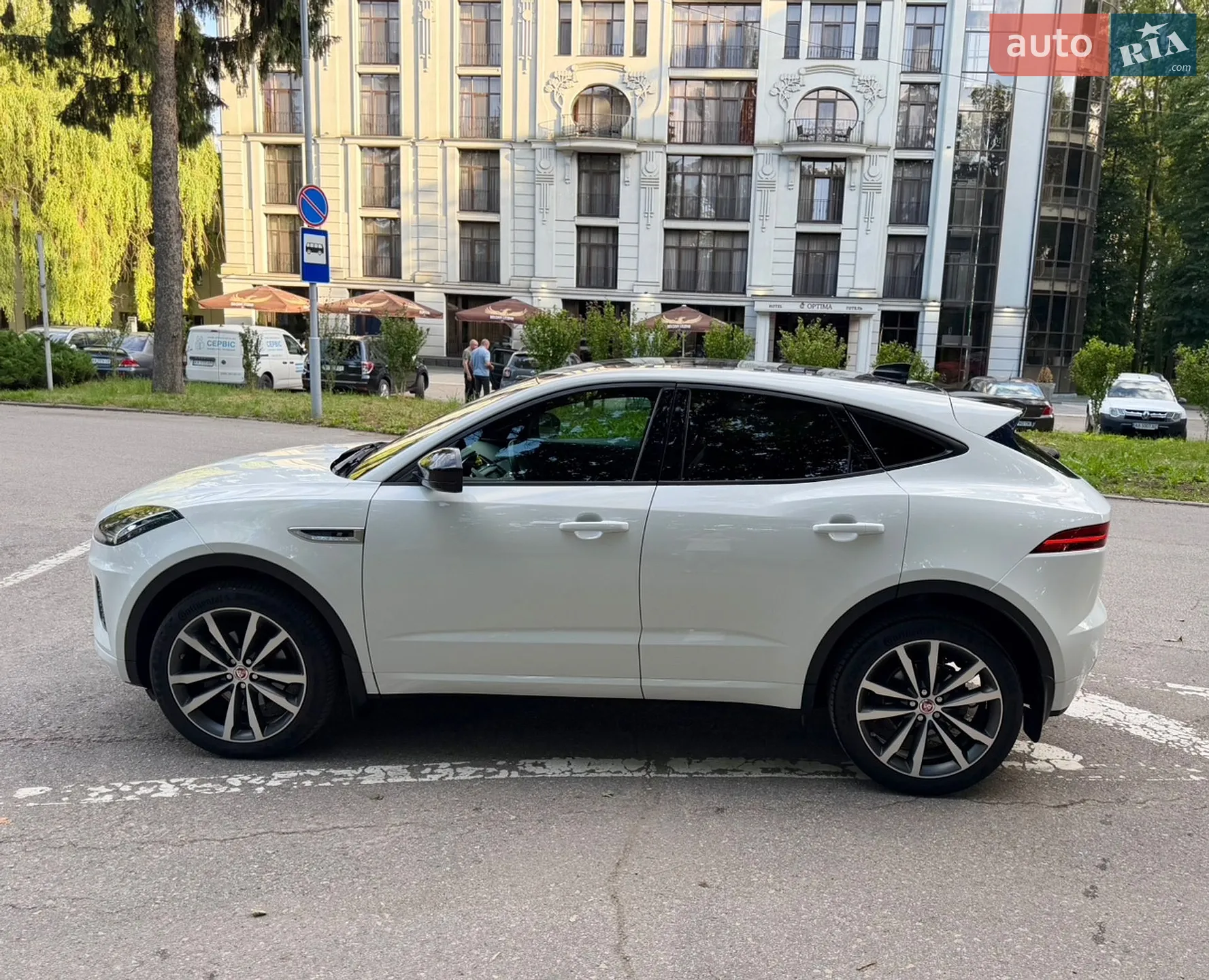 2020 Jaguar E-Pace - мініатюра 25