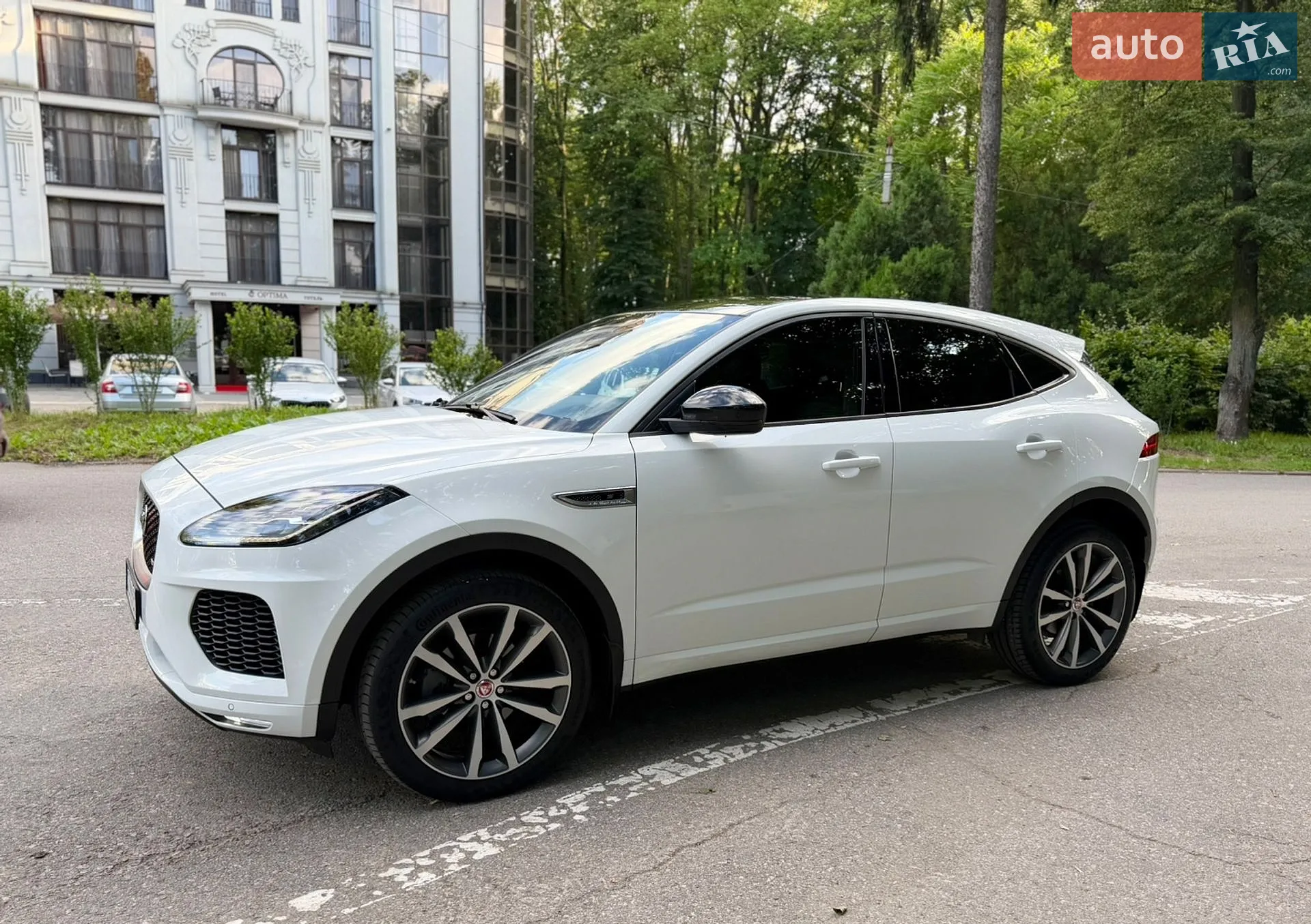 2020 Jaguar E-Pace - мініатюра 27