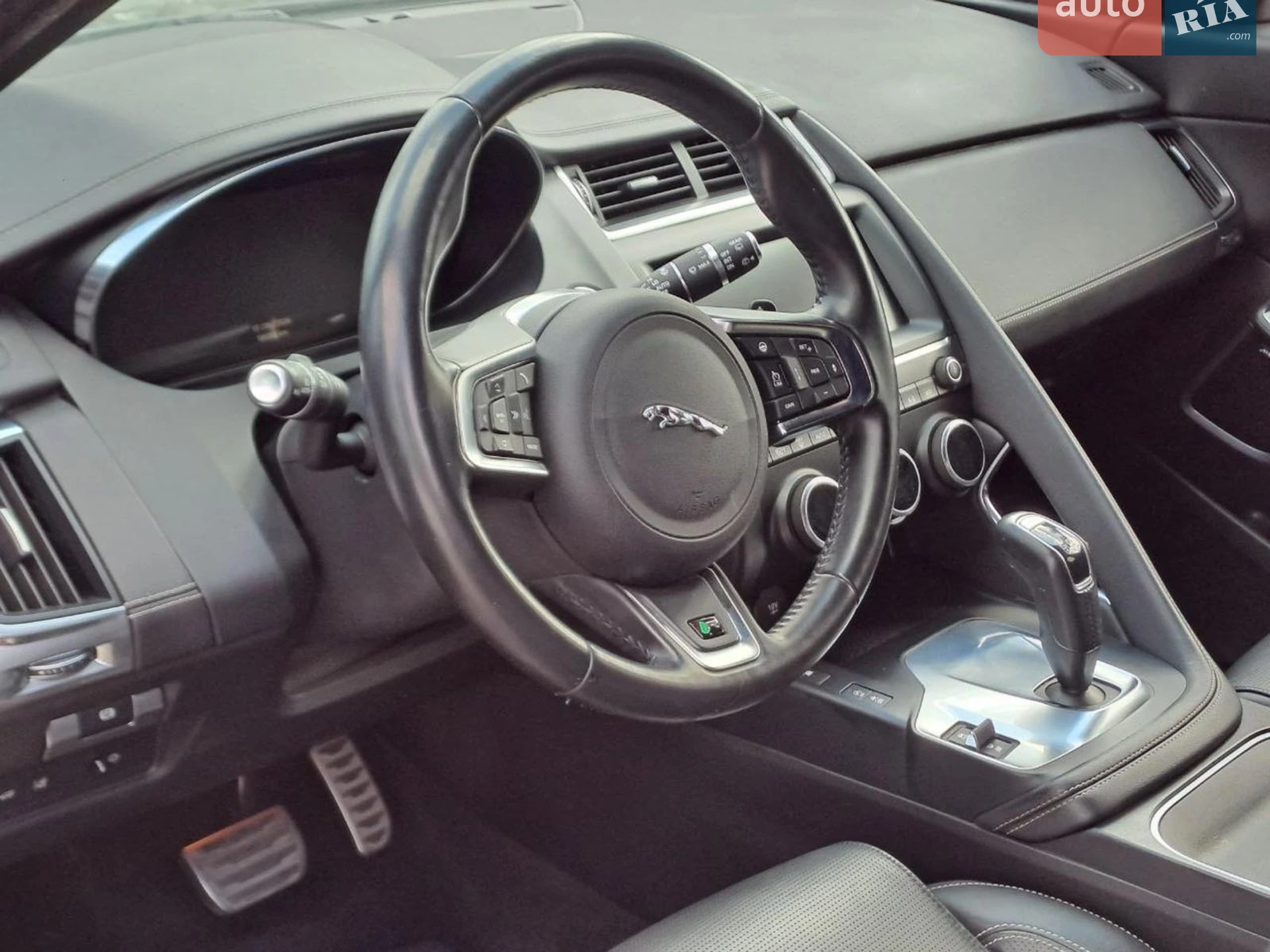 2018 Jaguar E-Pace - мініатюра 24