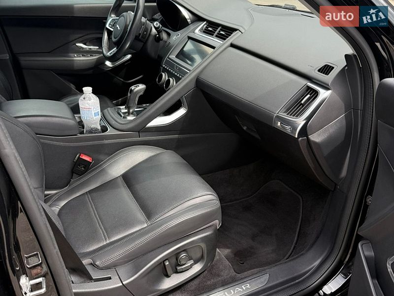 Внедорожник / Кроссовер Jaguar E-Pace 2019 в Киеве