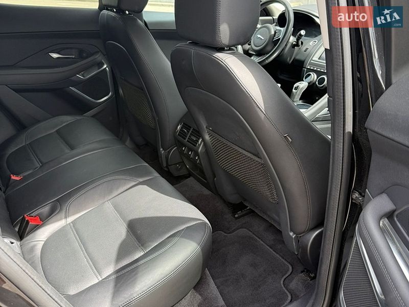 Позашляховик / Кросовер Jaguar E-Pace 2019 в Києві