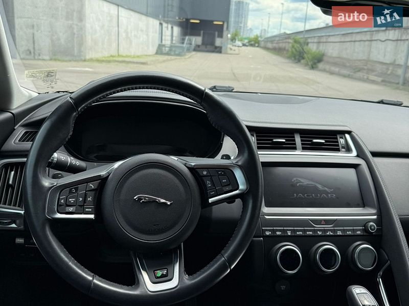 Внедорожник / Кроссовер Jaguar E-Pace 2019 в Киеве