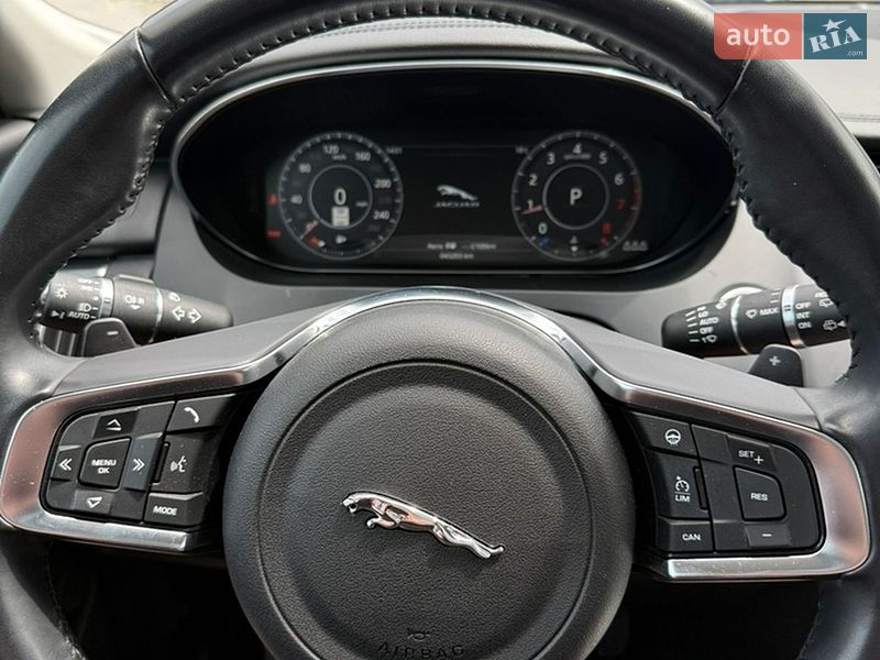 Внедорожник / Кроссовер Jaguar E-Pace 2019 в Киеве
