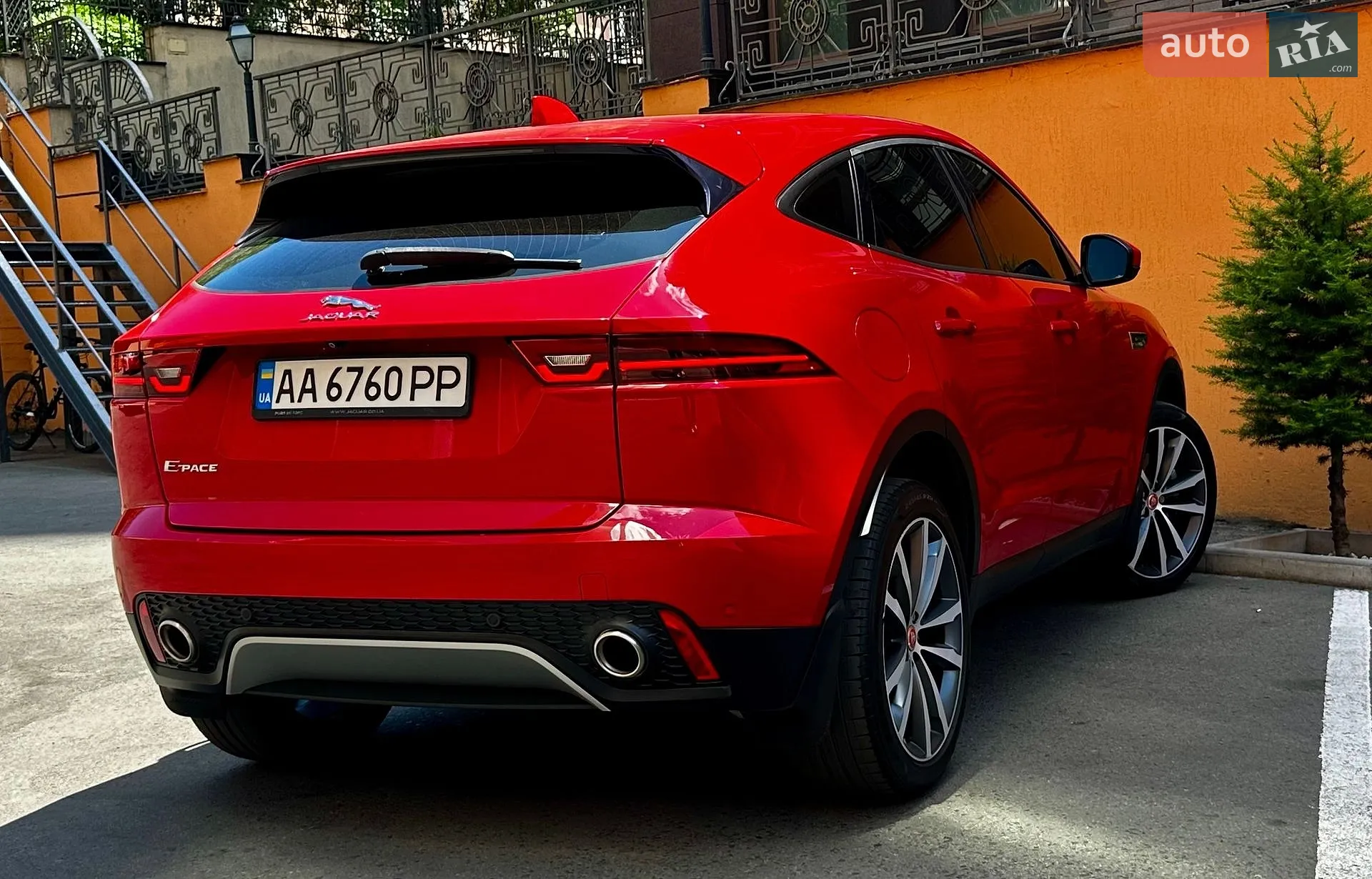 2018 Jaguar E-Pace - мініатюра 12