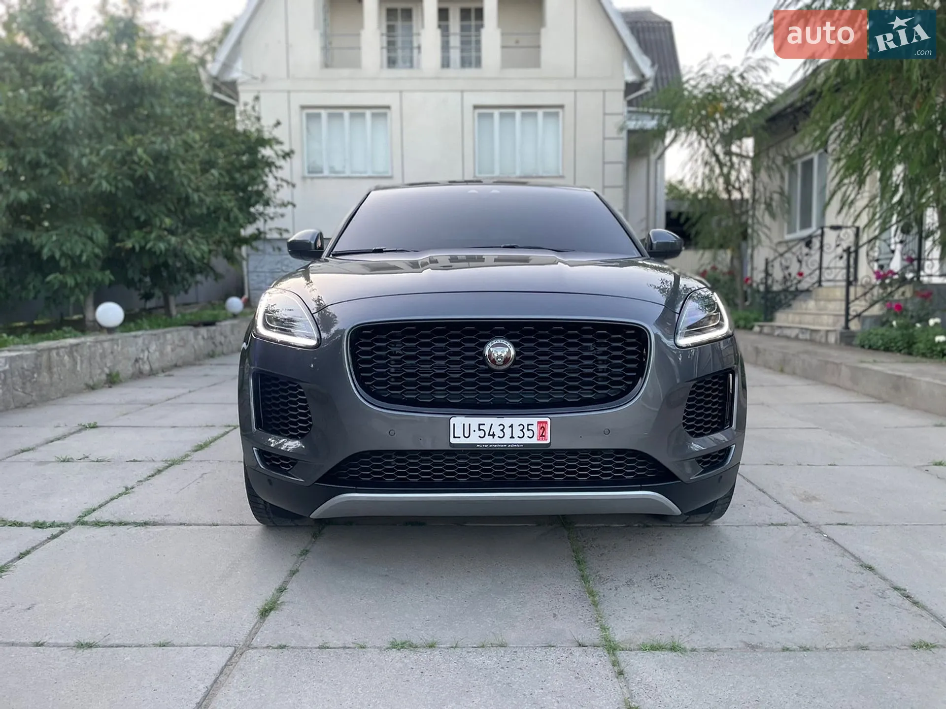 2019 Jaguar E-Pace - мініатюра 38