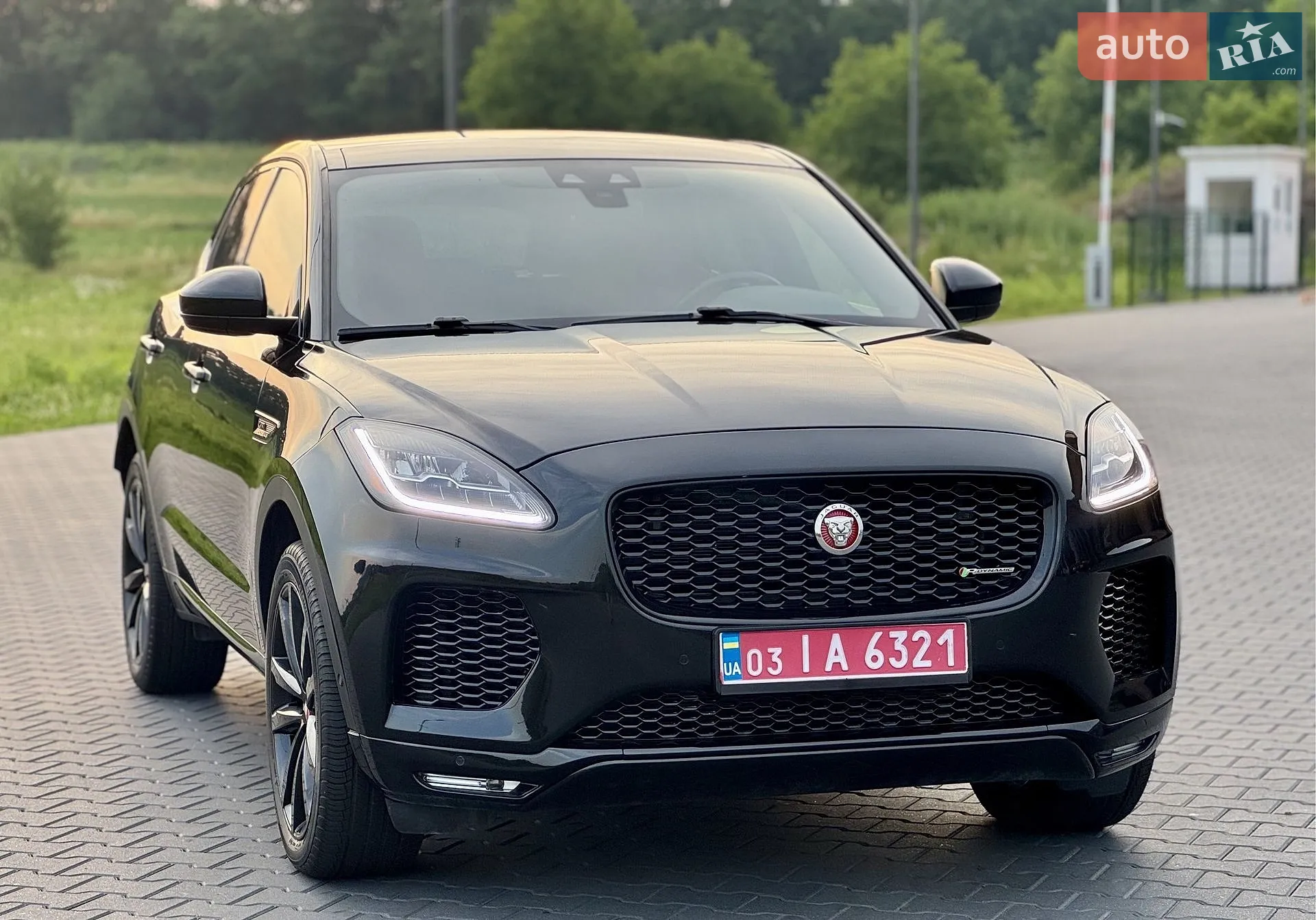 2019 Jaguar E-Pace - мініатюра 9