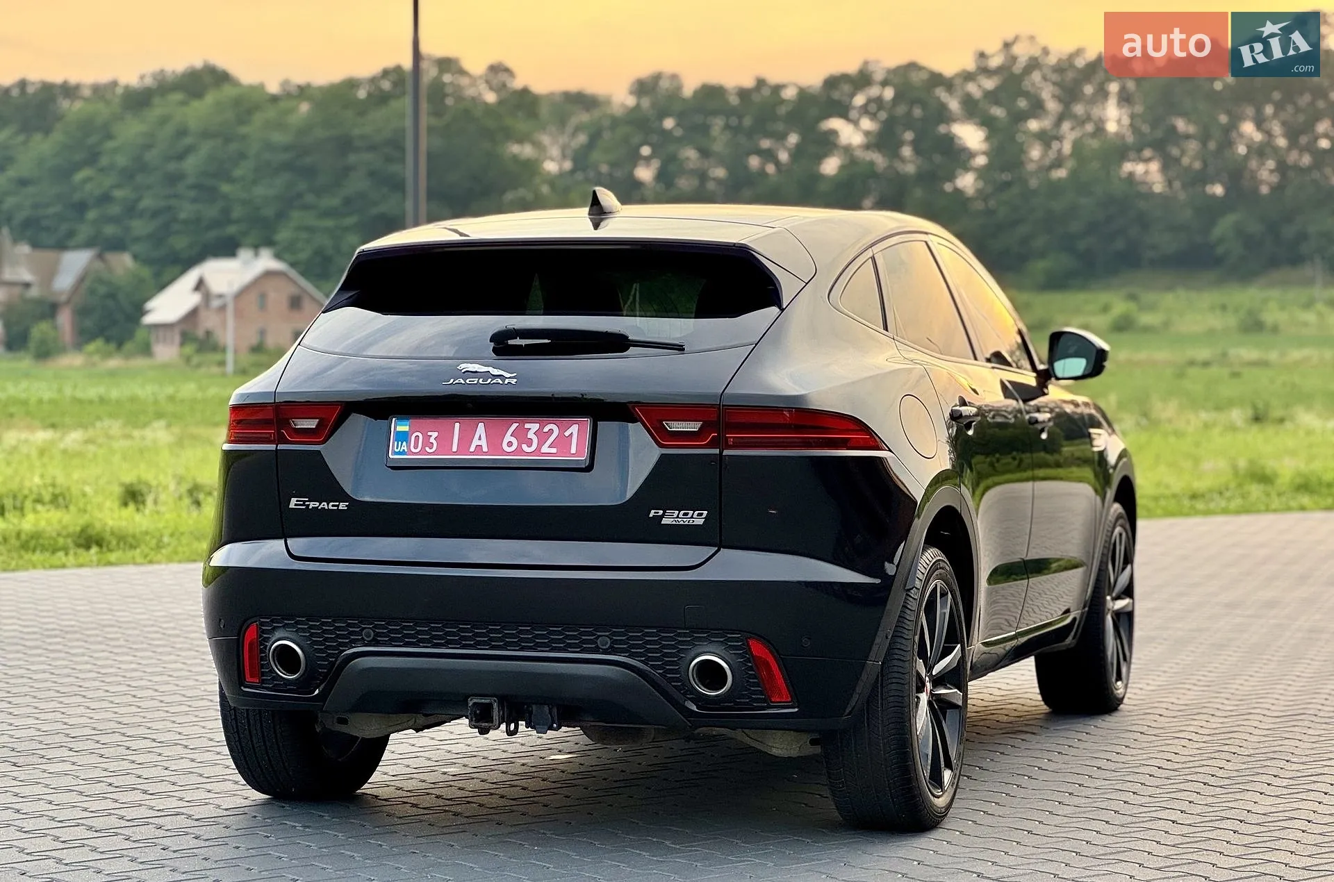 2019 Jaguar E-Pace - мініатюра 19
