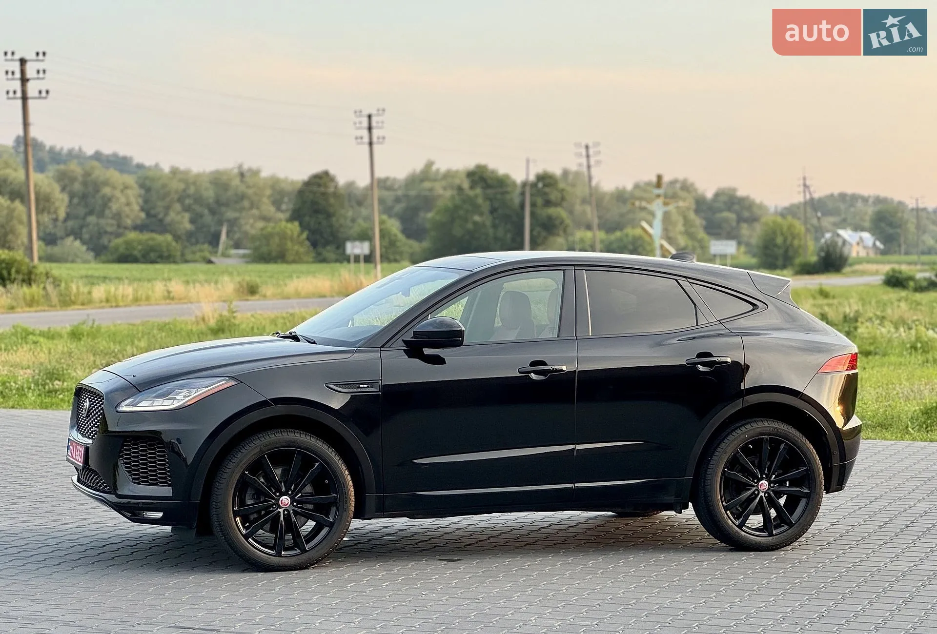 2019 Jaguar E-Pace - мініатюра 28