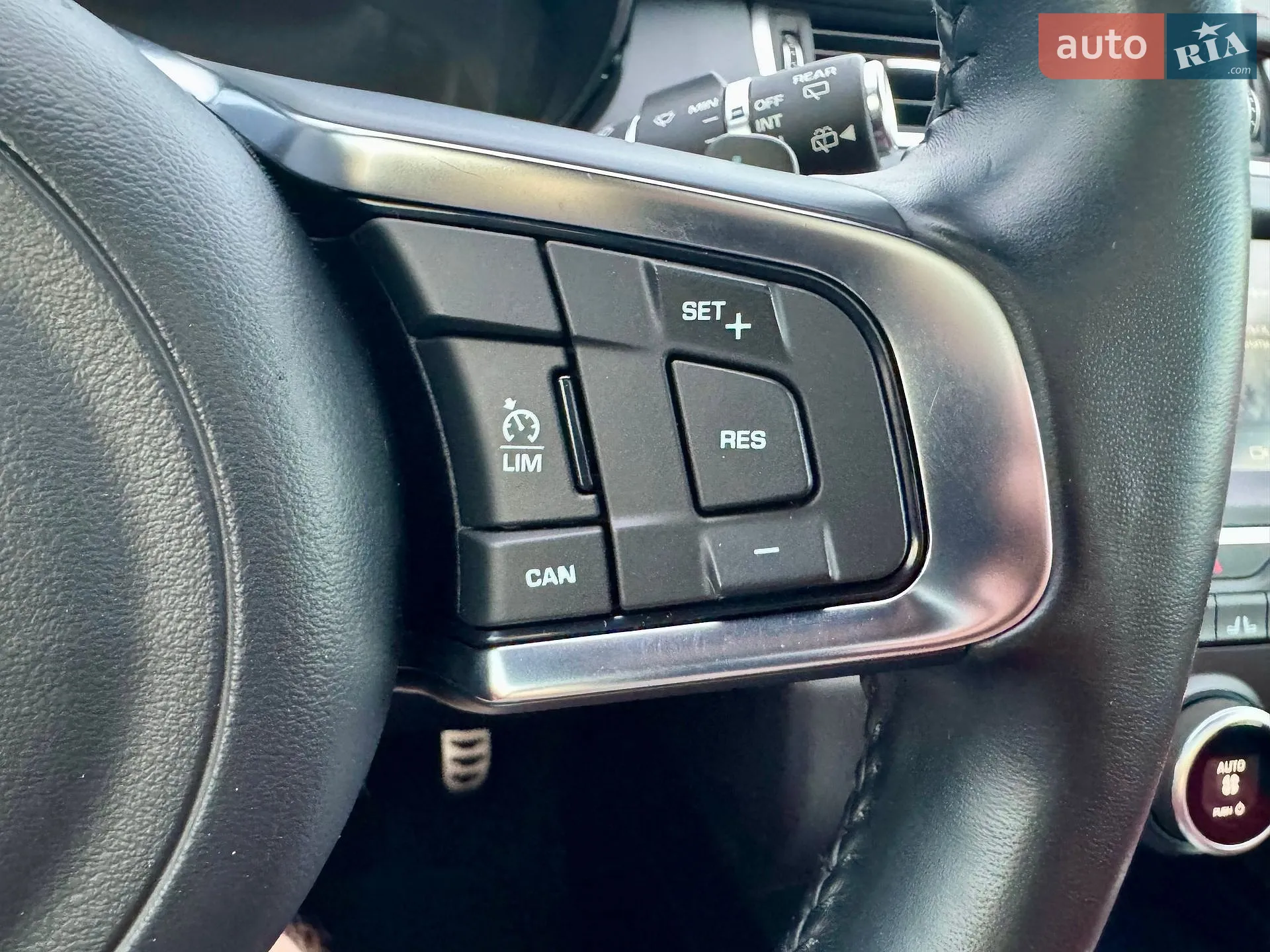 2019 Jaguar E-Pace - мініатюра 64