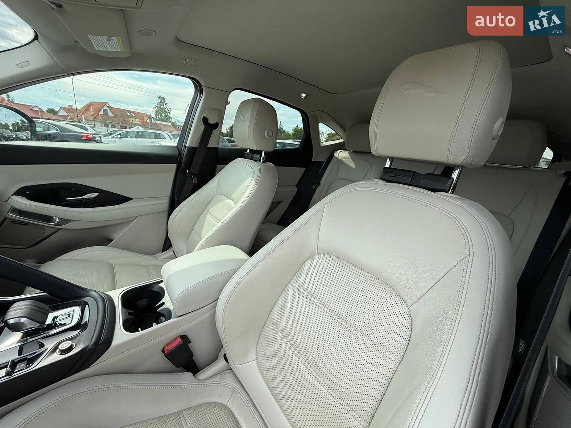 2021 Jaguar E-Pace - мініатюра 21