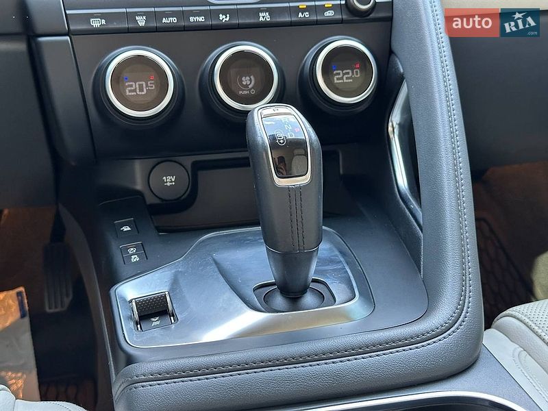 Внедорожник / Кроссовер Jaguar E-Pace 2019 в Луцке