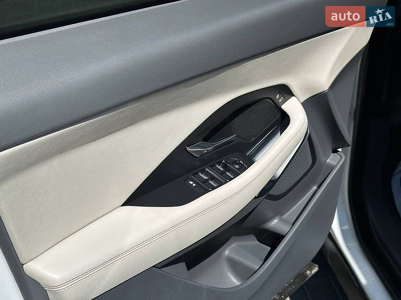 Внедорожник / Кроссовер Jaguar E-Pace 2019 в Луцке