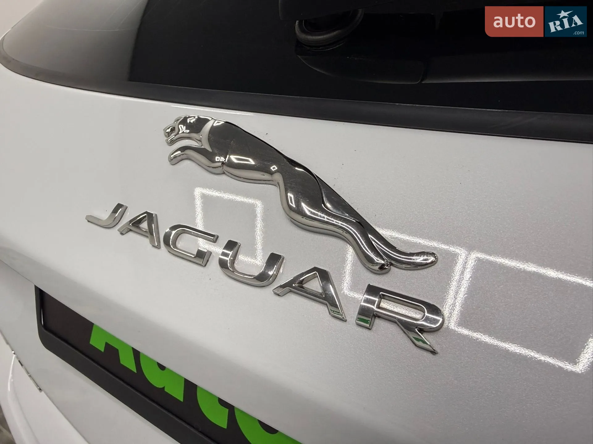 2017 Jaguar E-Pace - мініатюра 23