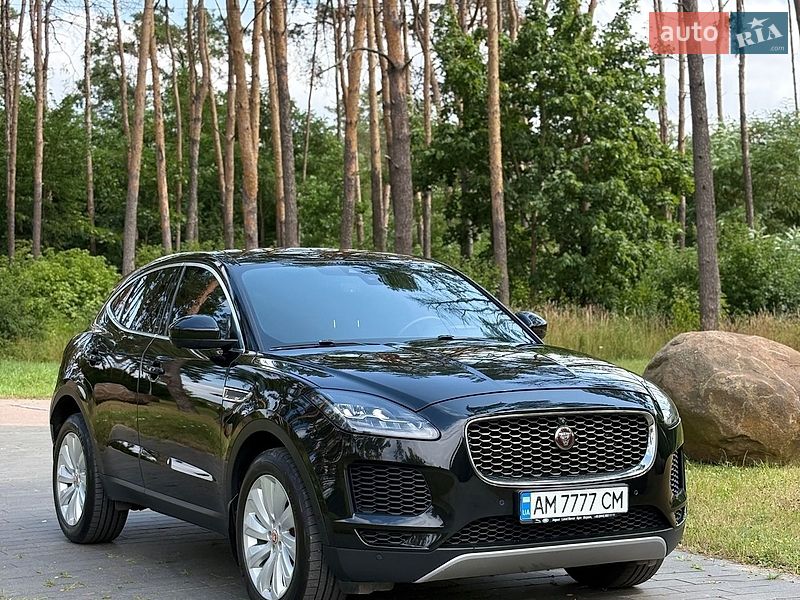 Jaguar E-Pace, фото з оголошення