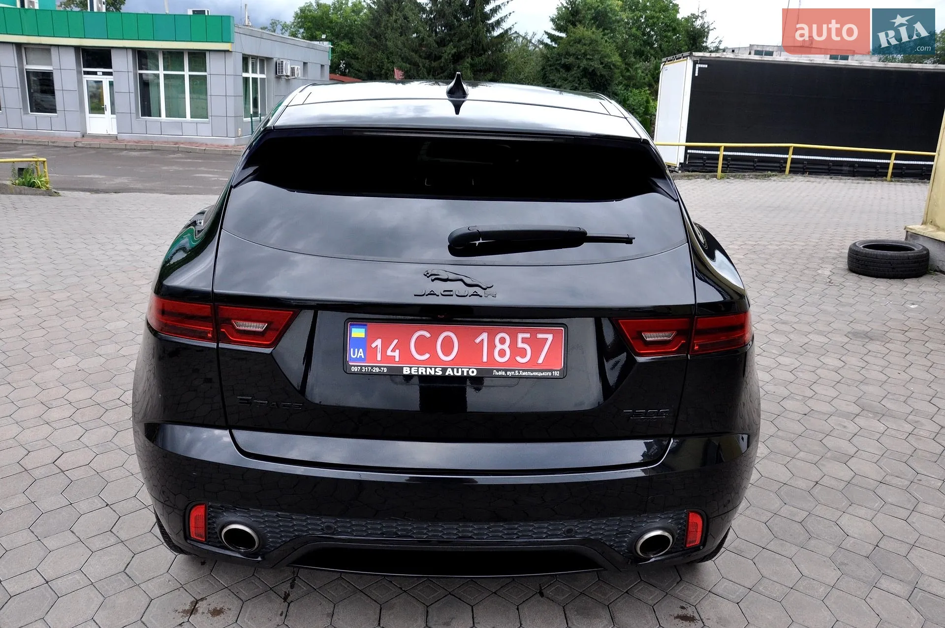 2018 Jaguar E-Pace - мініатюра 2