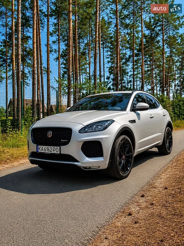 2019 Jaguar E-Pace - мініатюра 12