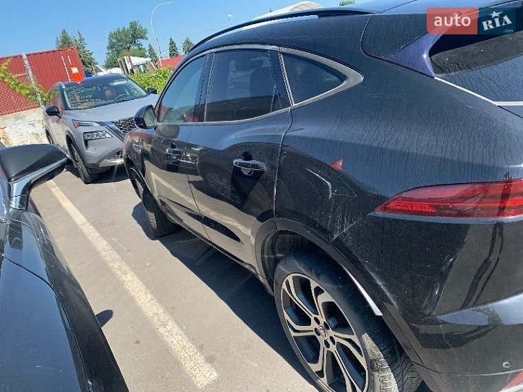 Внедорожник / Кроссовер Jaguar E-Pace 2019 в Киеве