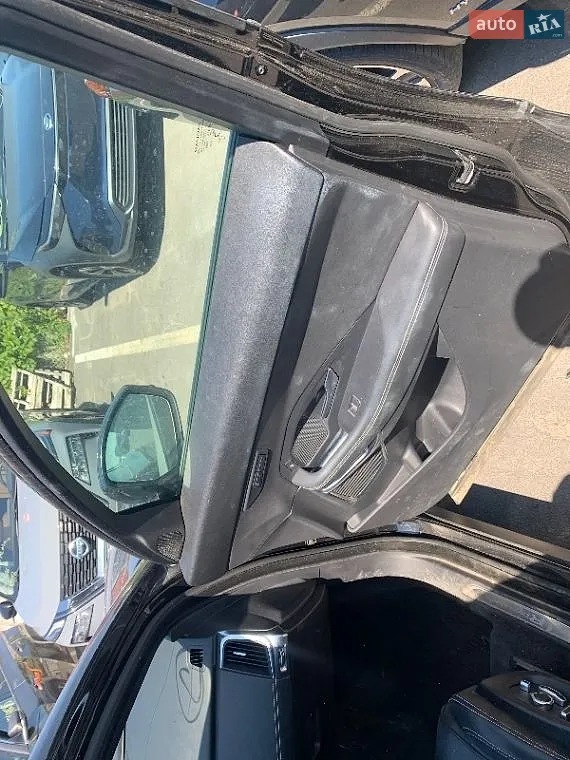 2019 Jaguar E-Pace - мініатюра 38