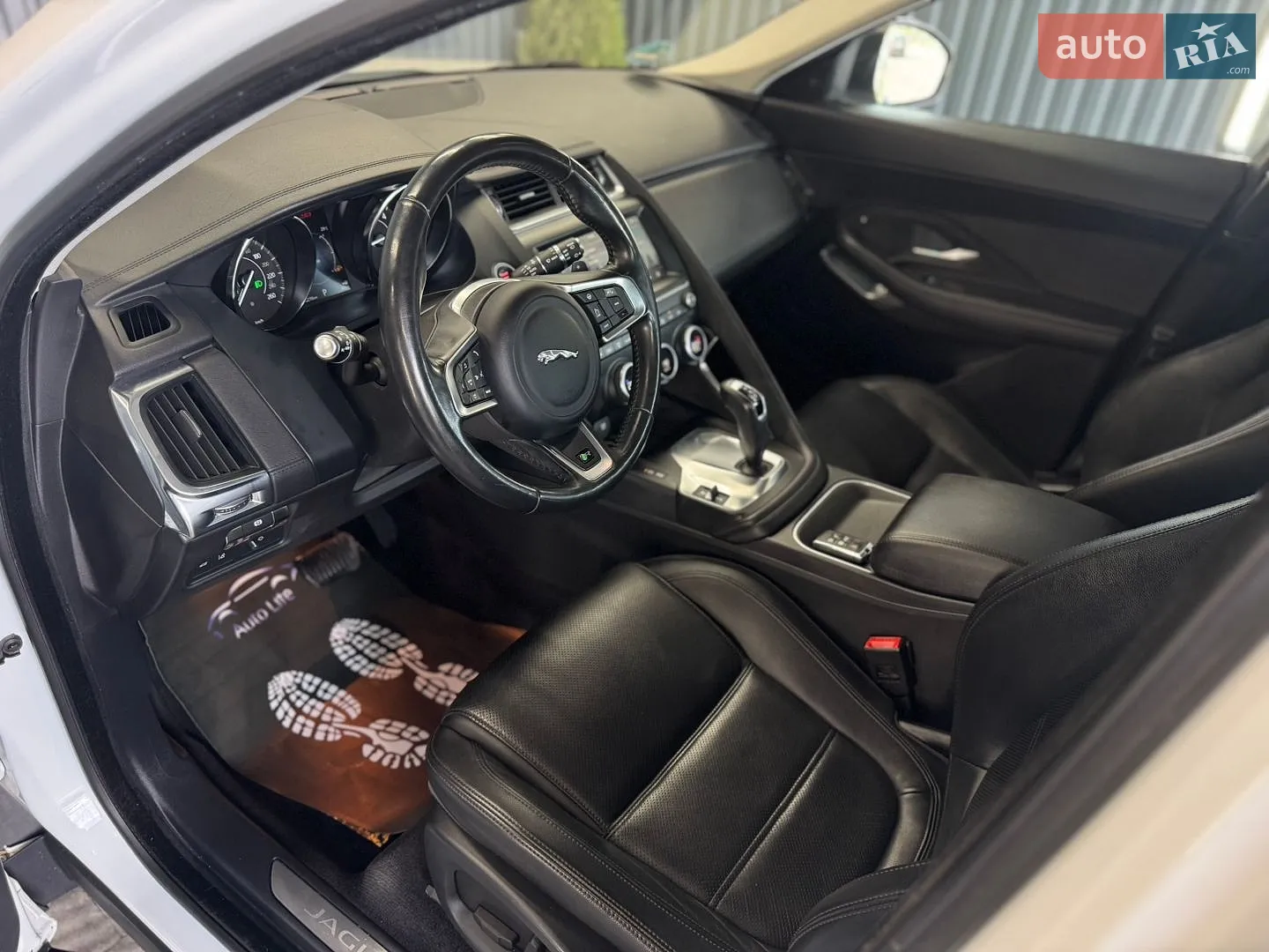 2020 Jaguar E-Pace - мініатюра 15